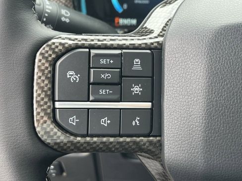 New 2025 Ford F150 Lariat w/ Equipment Group 502A High image 16