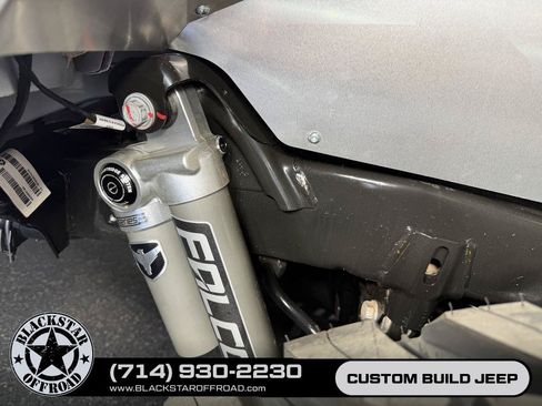 Used 2025 Jeep Wrangler Unlimited Rubicon AWD/4WD image 36