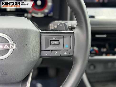 Used 2026 Nissan Rogue SL AWD/4WD image 11