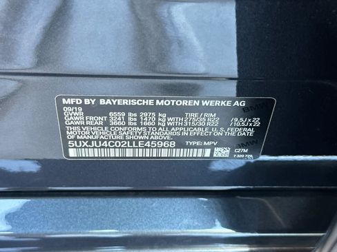 Used 2020 BMW X5 M50i w/ Premium Package image 34