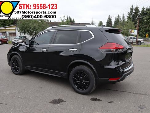 Used 2019 Nissan Rogue SV AWD/4WD image 7