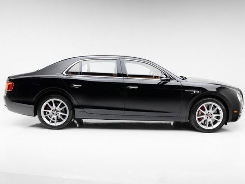 Used 2017 Bentley Flying Spur S V8 image 15