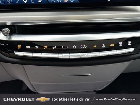 Used 2024 Cadillac Lyriq Luxury w/ LPO, Floor Liner Package RWD image 22