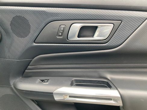 Used 2024 Ford Mustang Premium image 15