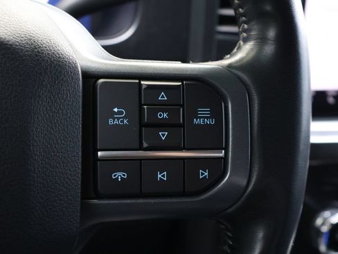 Used 2023 Ford F250 Lariat w/ Sport Appearance Package AWD/4WD image 37