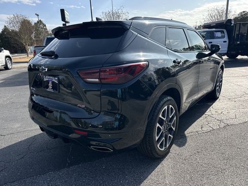 Certified 2023 Chevrolet Blazer RS w/ Driver Confidence II Package image 8