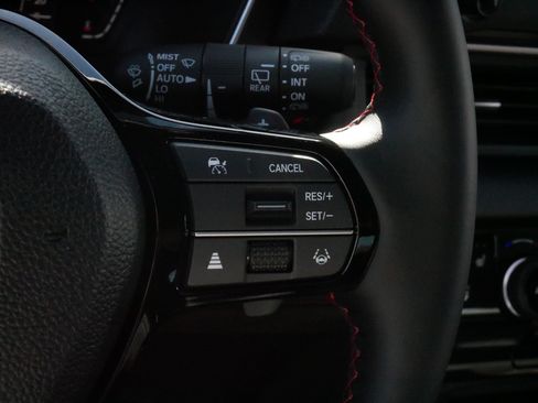 Used 2026 Honda Pilot Black Edition image 26