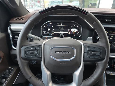 Used 2024 GMC Sierra 1500 Denali image 13