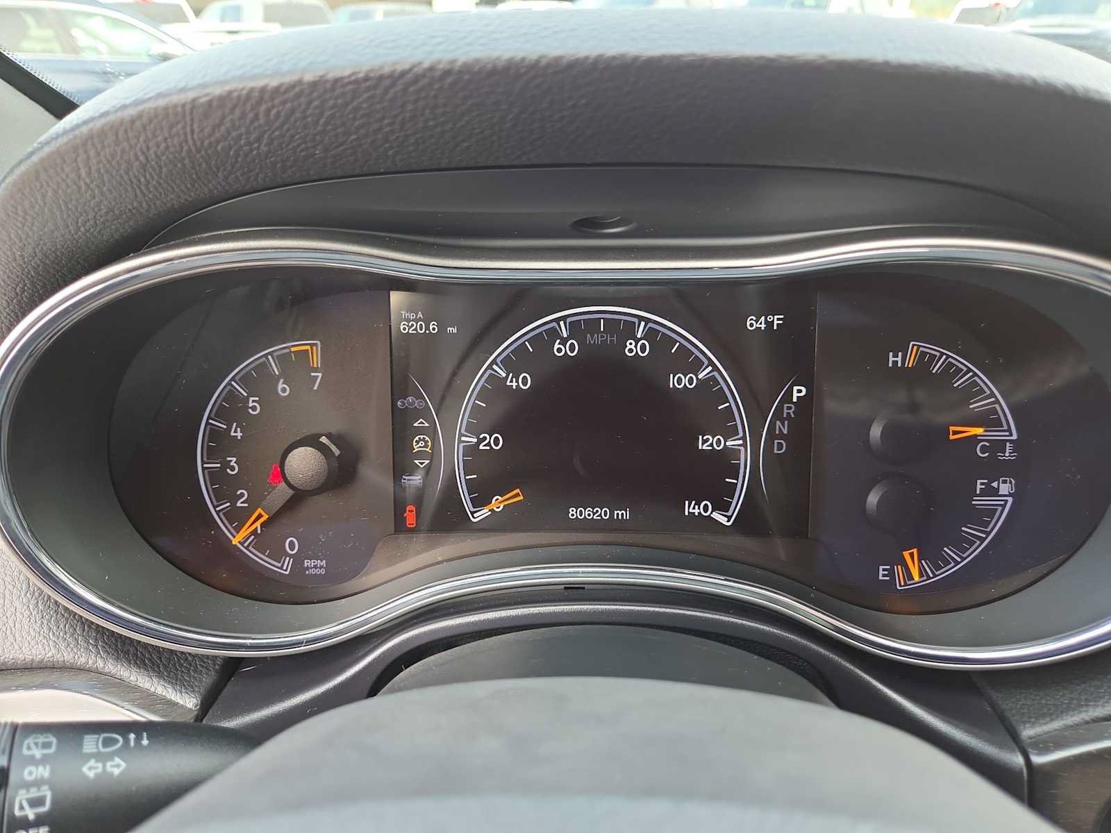 Used 2018 Jeep Grand Cherokee Laredo AWD/4WD image 26