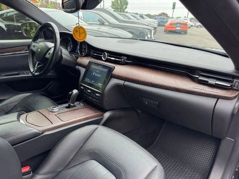 Used 2018 Maserati Quattroporte S image 29