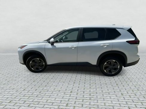 Certified 2024 Nissan Rogue SV AWD/4WD image 5