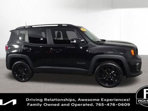 Used 2023 Jeep Renegade Altitude w/ Sun/Sound Group image 2