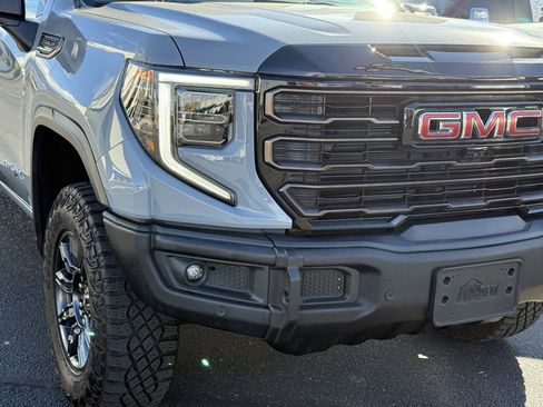 Certified 2024 GMC Sierra 1500 AT4X image 2