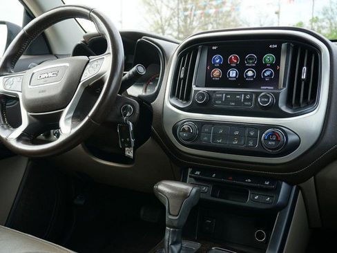 Used 2016 GMC Canyon SLT w/ Driver Alert Package AWD/4WD image 37