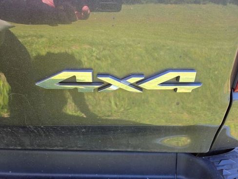 Used 2019 RAM 1500 Laramie AWD/4WD image 26