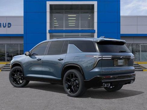 New 2026 Chevrolet Traverse RS w/ LPO, Floor Liner Package image 3