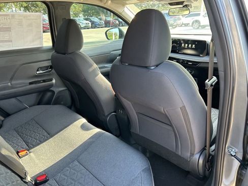New 2026 Nissan Kicks SV w/ Charging Package FWD image 44