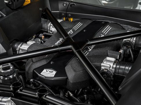 Used 2015 Lamborghini Aventador LP 700-4 AWD/4WD image 54