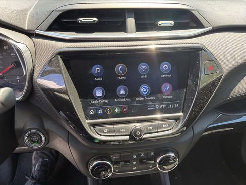 Used 2023 Chevrolet TrailBlazer LT w/ Convenience Package image 16