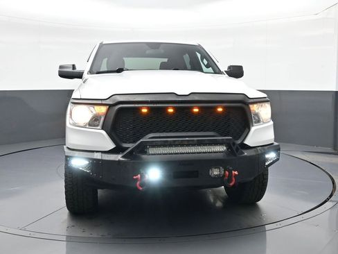 Used 2022 RAM 1500 Big Horn AWD/4WD image 2
