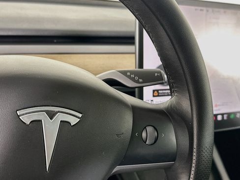 Used 2022 Tesla Model 3 Long Range AWD/4WD image 24