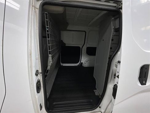 Used 2019 Nissan NV200 S w/ Cruise Control Package image 17