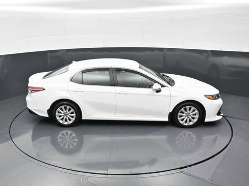 Used 2020 Toyota Camry LE w/ Cold Weather Package AWD/4WD image 20