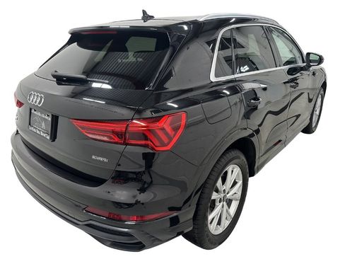 Used 2021 Audi Q3 2.0T Premium Plus w/ Premium Plus Package image 4