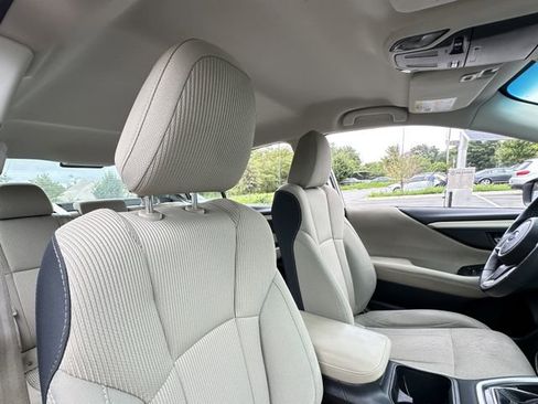 Used 2022 Subaru Legacy Premium image 36