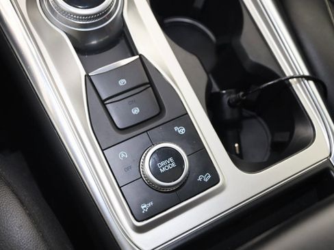 Used 2020 Ford Explorer ST w/ Premium Technology Package image 31