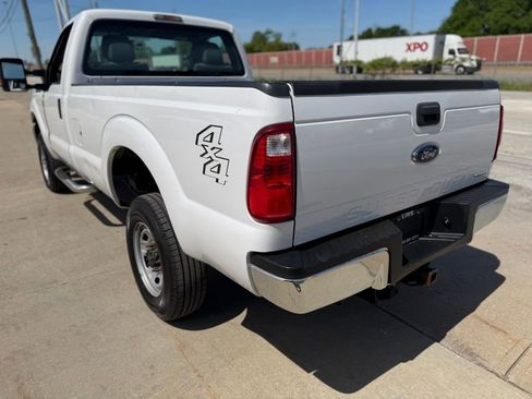 Used 2016 Ford F250 XL w/ Power Equipment Group AWD/4WD image 8