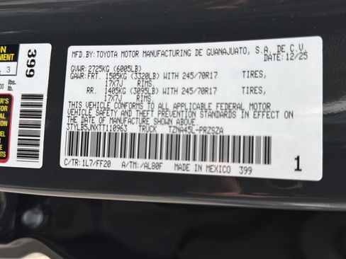 Used 2026 Toyota Tacoma SR5 AWD/4WD image 33