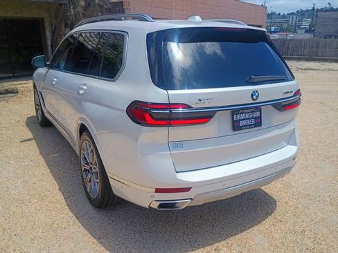 Used 2024 BMW X7 xDrive40i w/ Executive Package AWD/4WD image 8