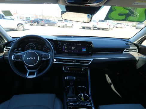 Used 2023 Kia K5 EX image 20