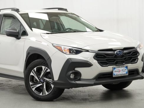 Used 2024 Subaru Crosstrek 2.0i Premium AWD/4WD image 8