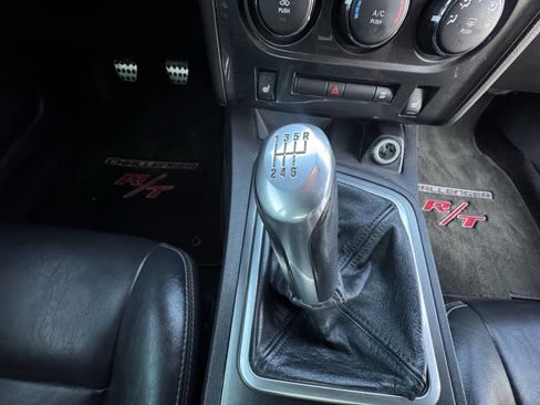Used 2010 Dodge Challenger R/T RWD image 22