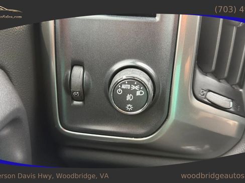 Used 2018 Chevrolet Silverado 1500 LT w/ All Star Edition RWD image 29