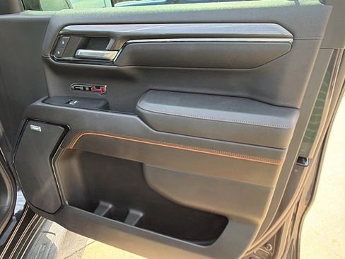 Used 2023 GMC Sierra 1500 AT4 w/ Technology Package image 19