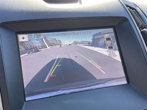 Certified 2019 Ford Edge SEL w/ Equipment Group 201A image 11