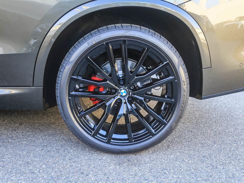 New 2026 BMW X5 sDrive40i w/ M Sport Package image 8