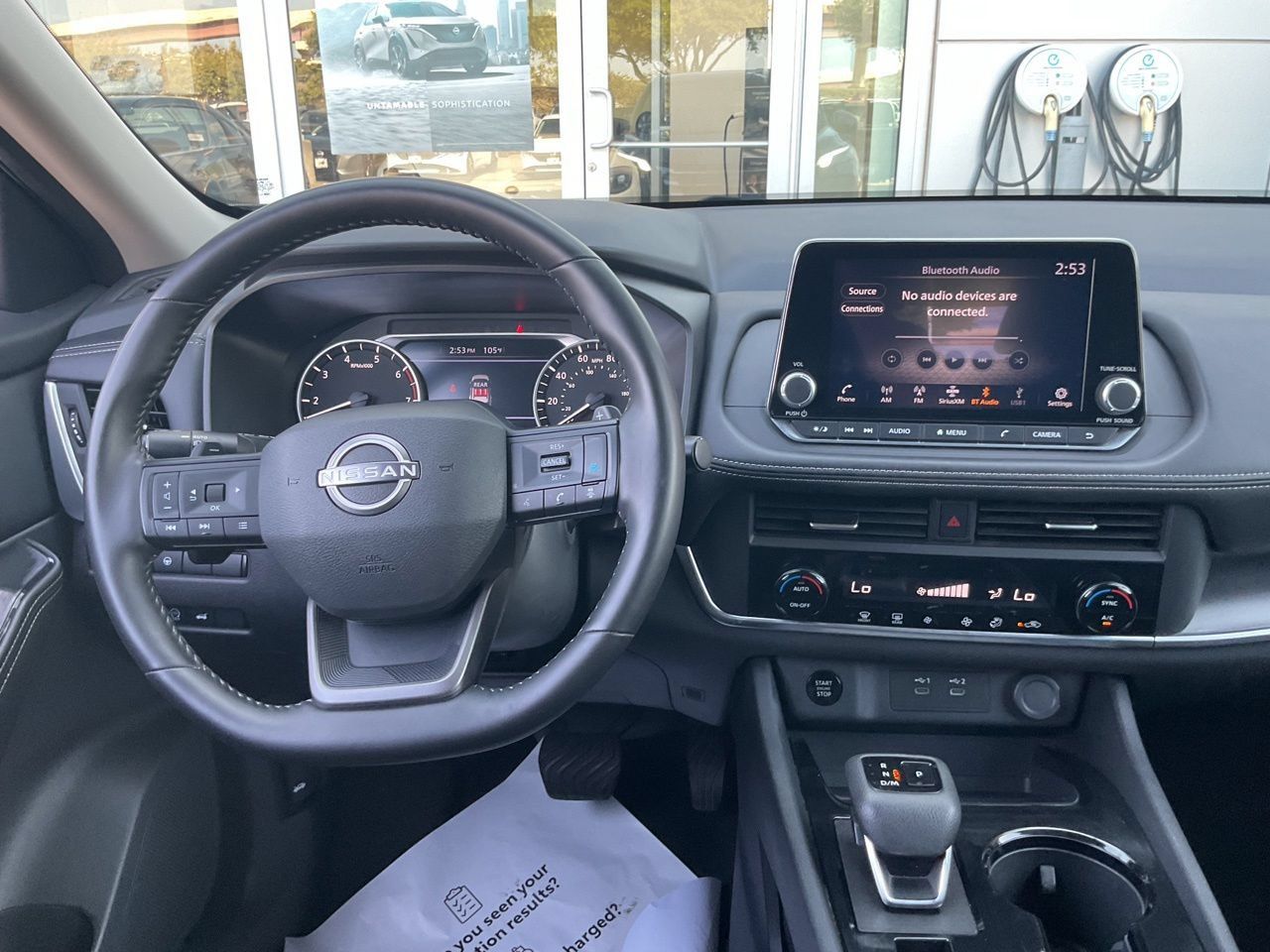 Used 2025 Nissan Rogue SV FWD image 11