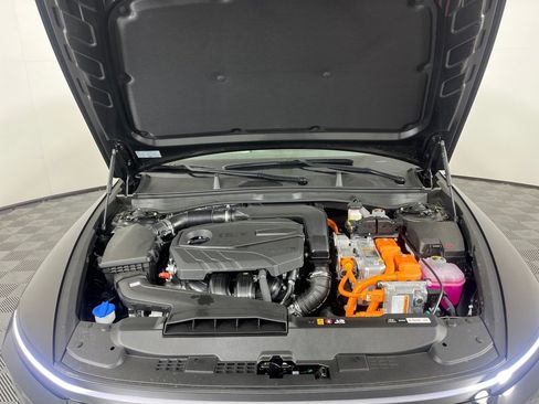 Certified 2025 Hyundai Sonata SEL image 16