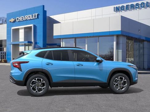 New 2026 Chevrolet Trax LT image 5