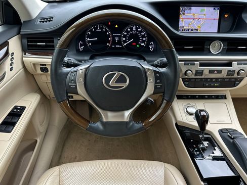 Used 2015 Lexus ES 350 image 18