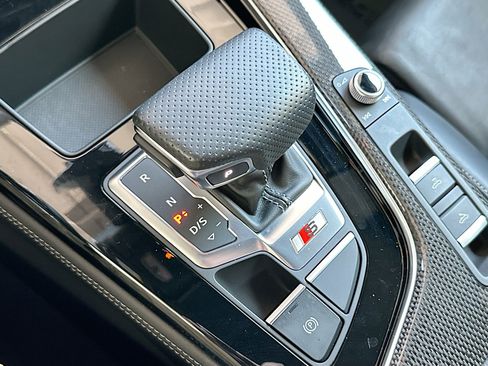 Used 2022 Audi S5 Prestige image 17