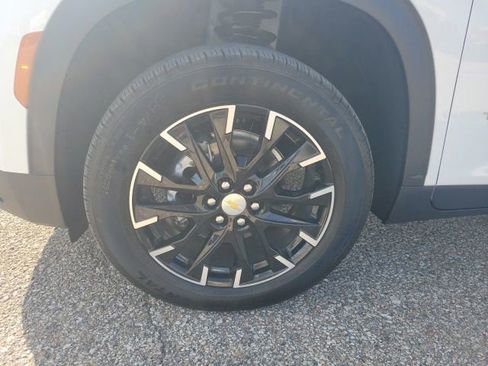 New 2026 Chevrolet Traverse LT w/ Sun and Wheel Package image 28