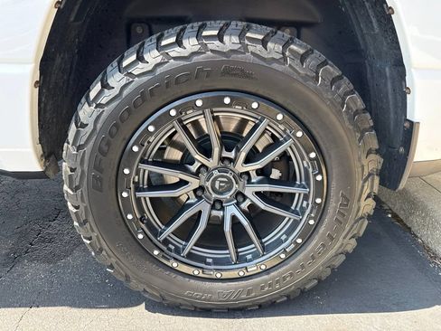 Used 2021 RAM 1500 Big Horn AWD/4WD image 10