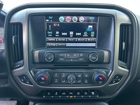 Used 2019 GMC Sierra 3500 Denali w/ Duramax Plus Package image 24