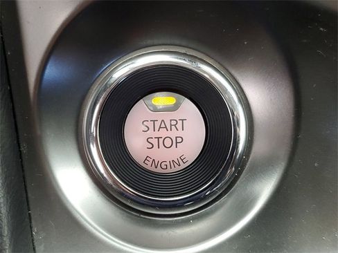 Used 2023 Nissan Maxima SV w/ Floor Mat Group image 31