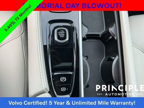 Certified 2025 Volvo XC90 T8 Plus w/ Protection Package AWD/4WD image 21